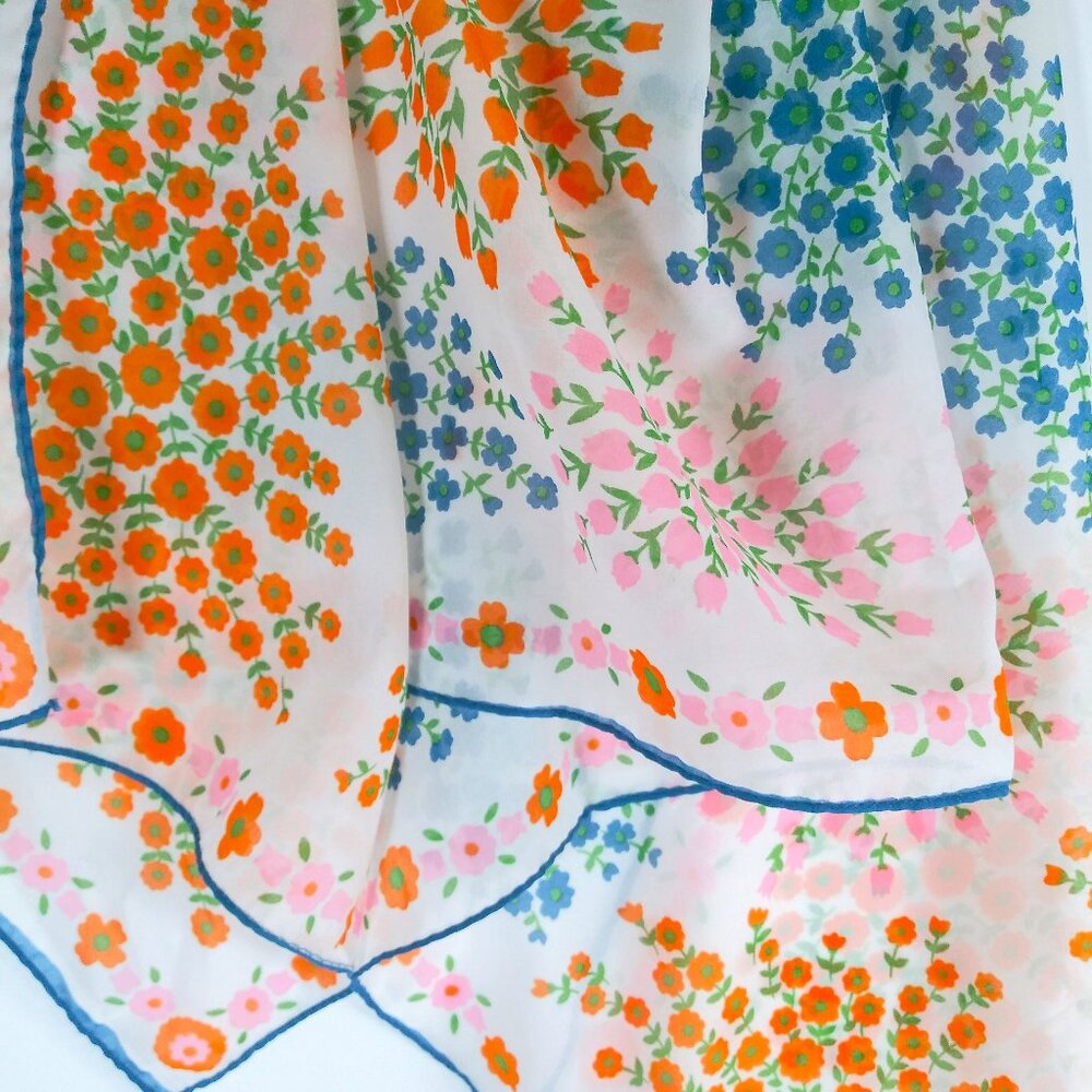 Scarf Vintage Long Multicolor Flowers Bouquet Polyester Accessory